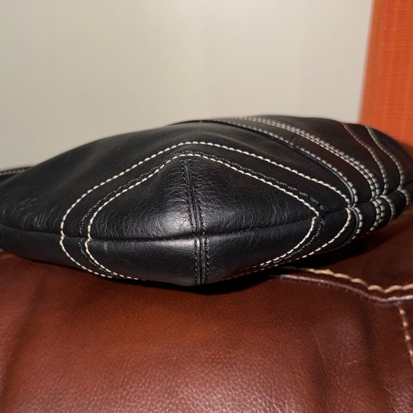 ‼️Vintage Coach Soho Black Leather Crossbody Bag - Picture 11 of 14